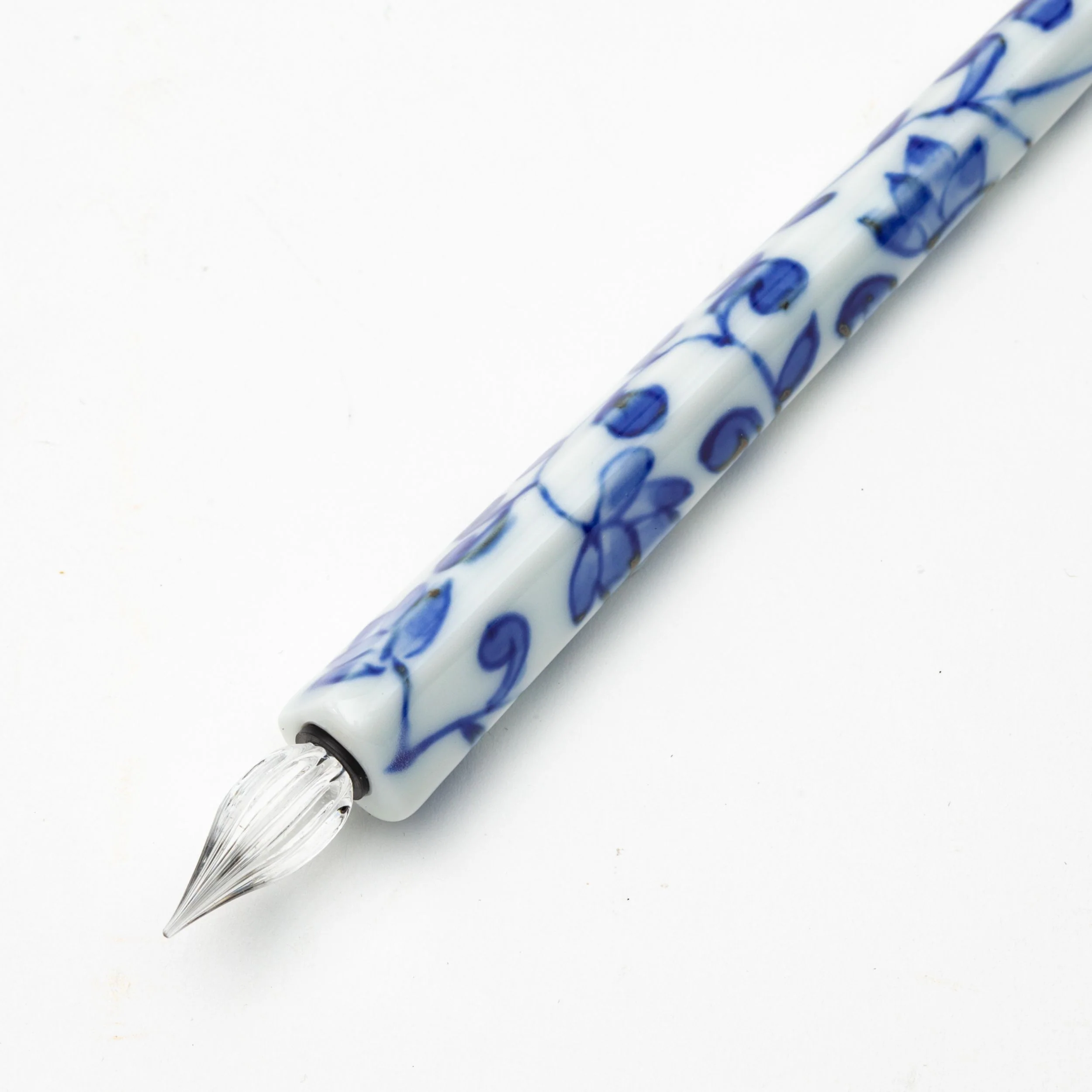 HIZEN5 Arita Porcelain Glass Pen - Blue Floral Arabesque - Image 2