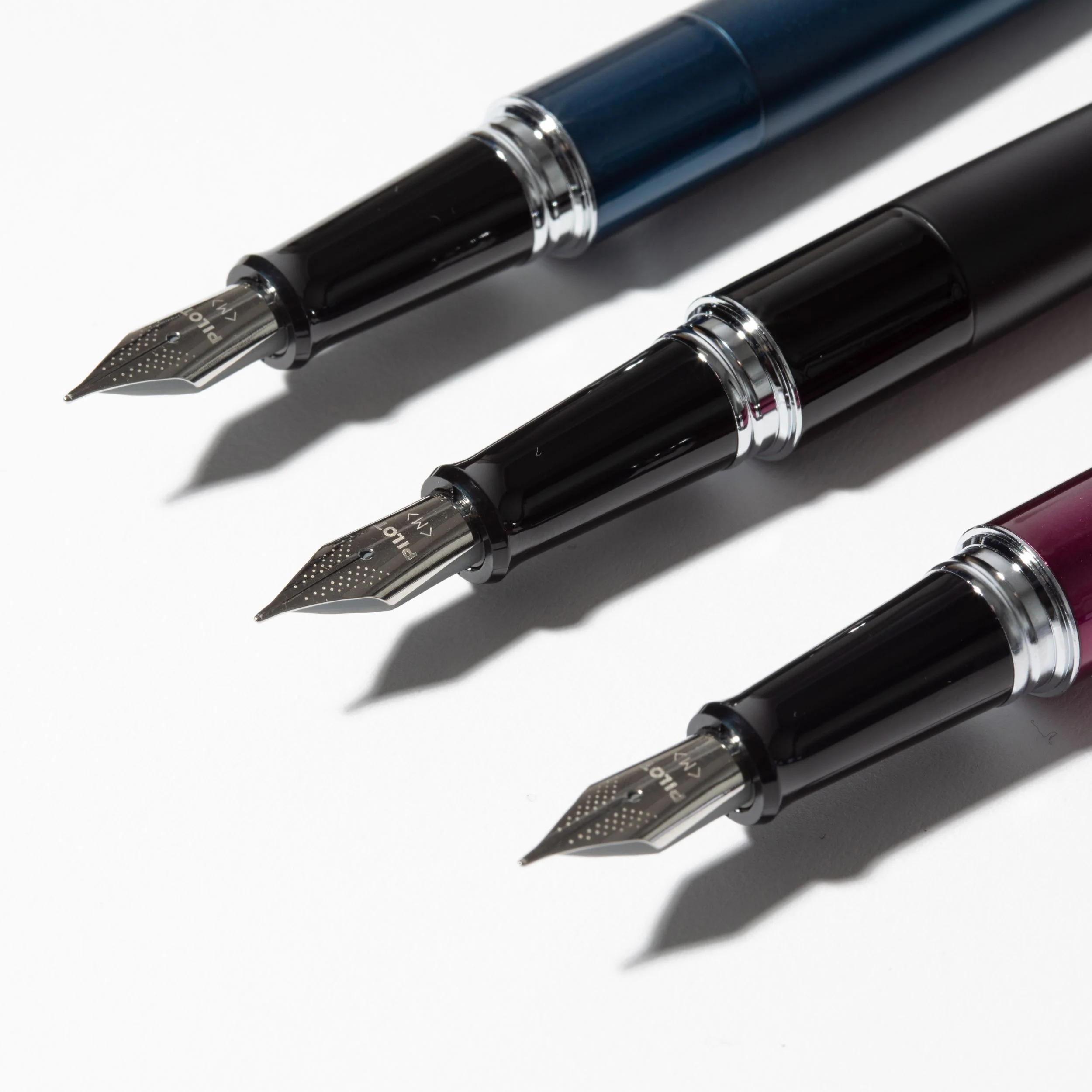 Pilot Cocoon Fountain Pen - Medium - Black - Image 5